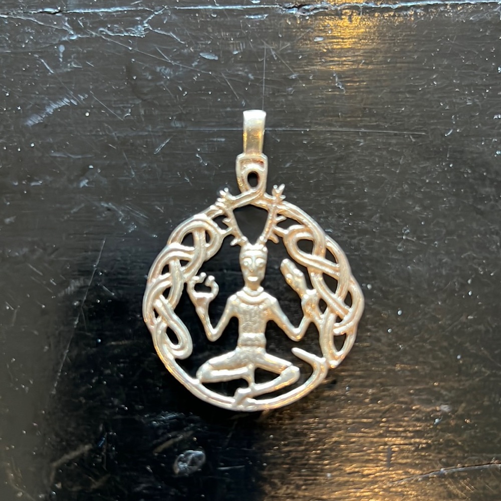Sterling charm 925